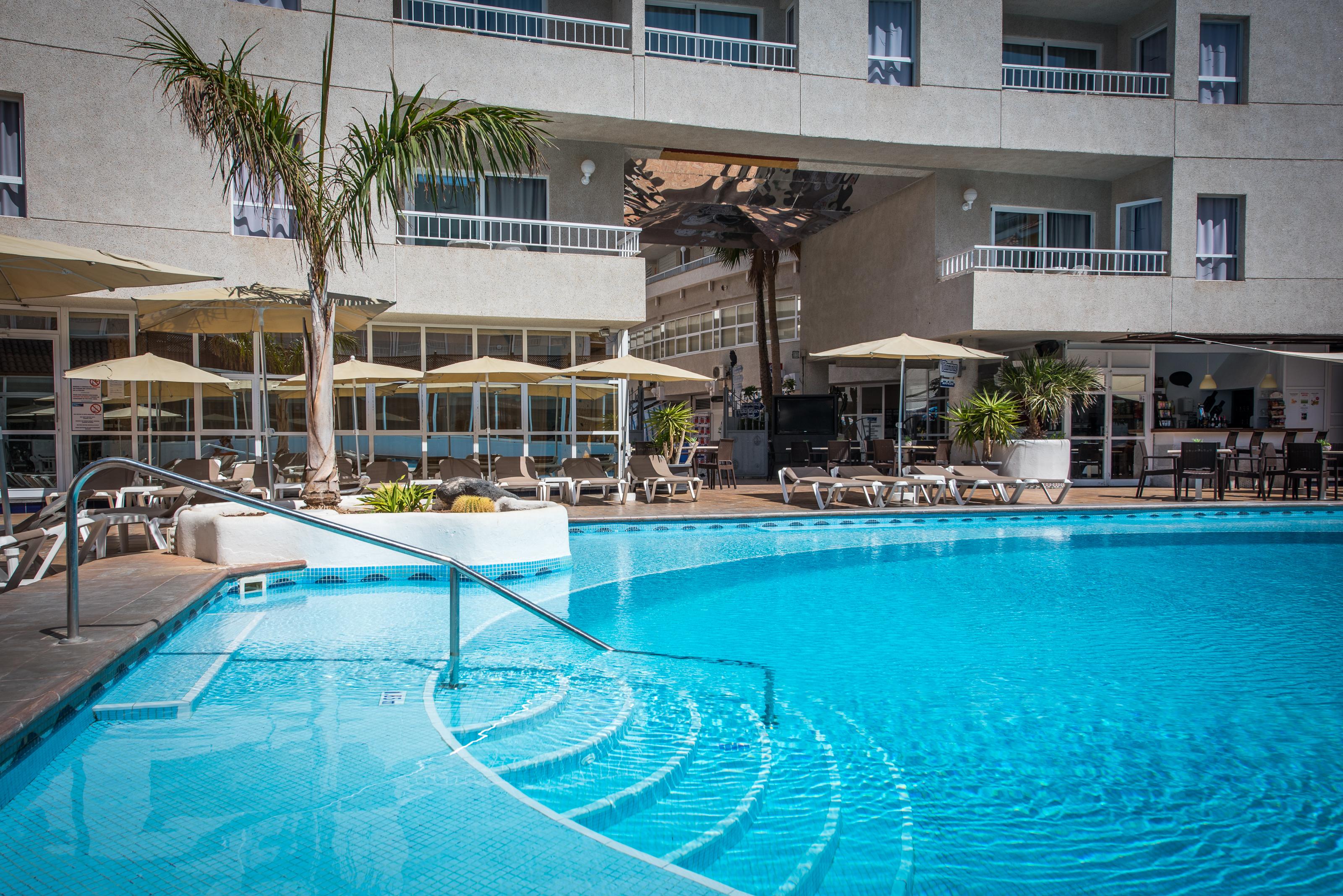 Aparthotel Vigilia Park à Puerto de Santiago  Extérieur photo