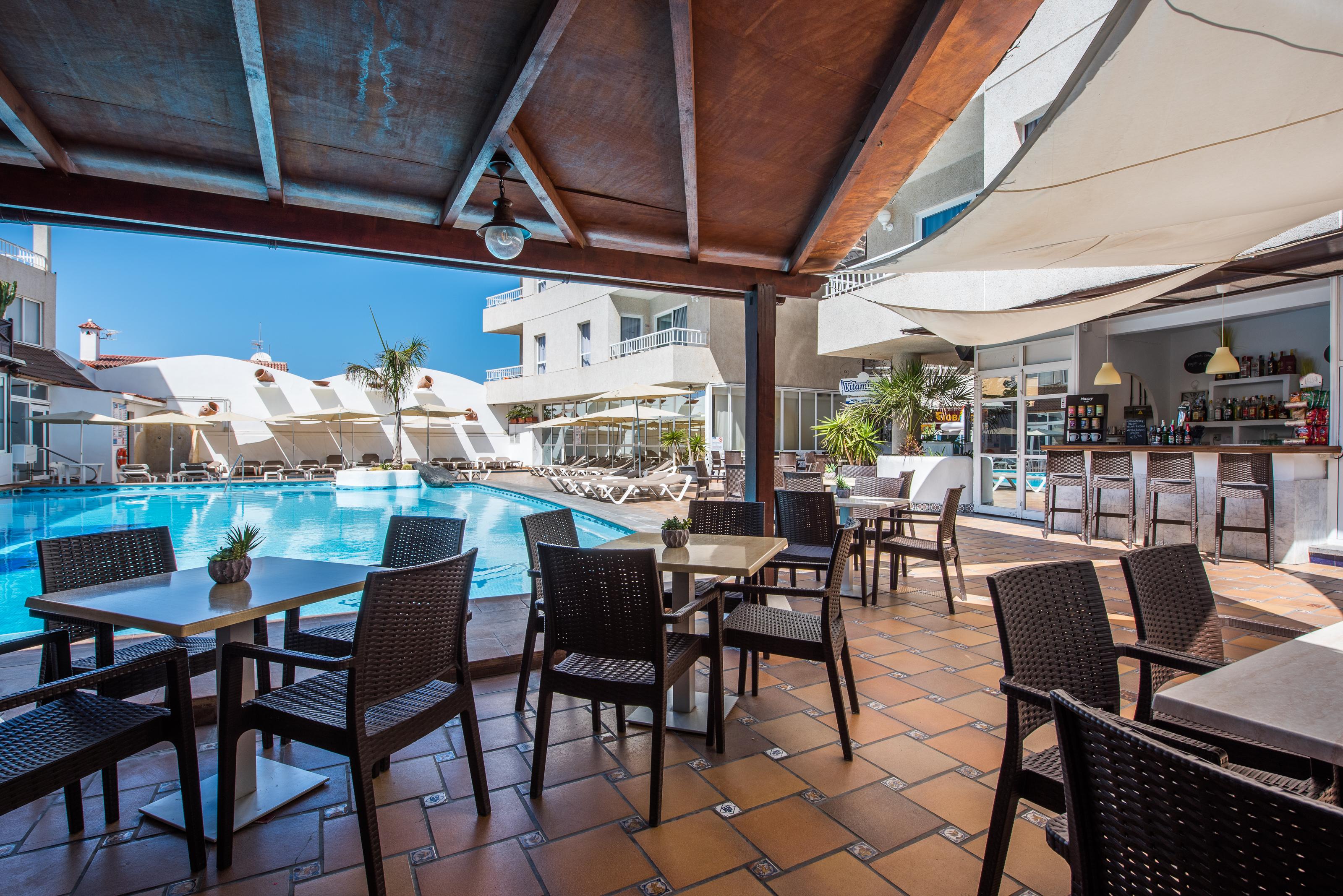 Aparthotel Vigilia Park à Puerto de Santiago  Extérieur photo