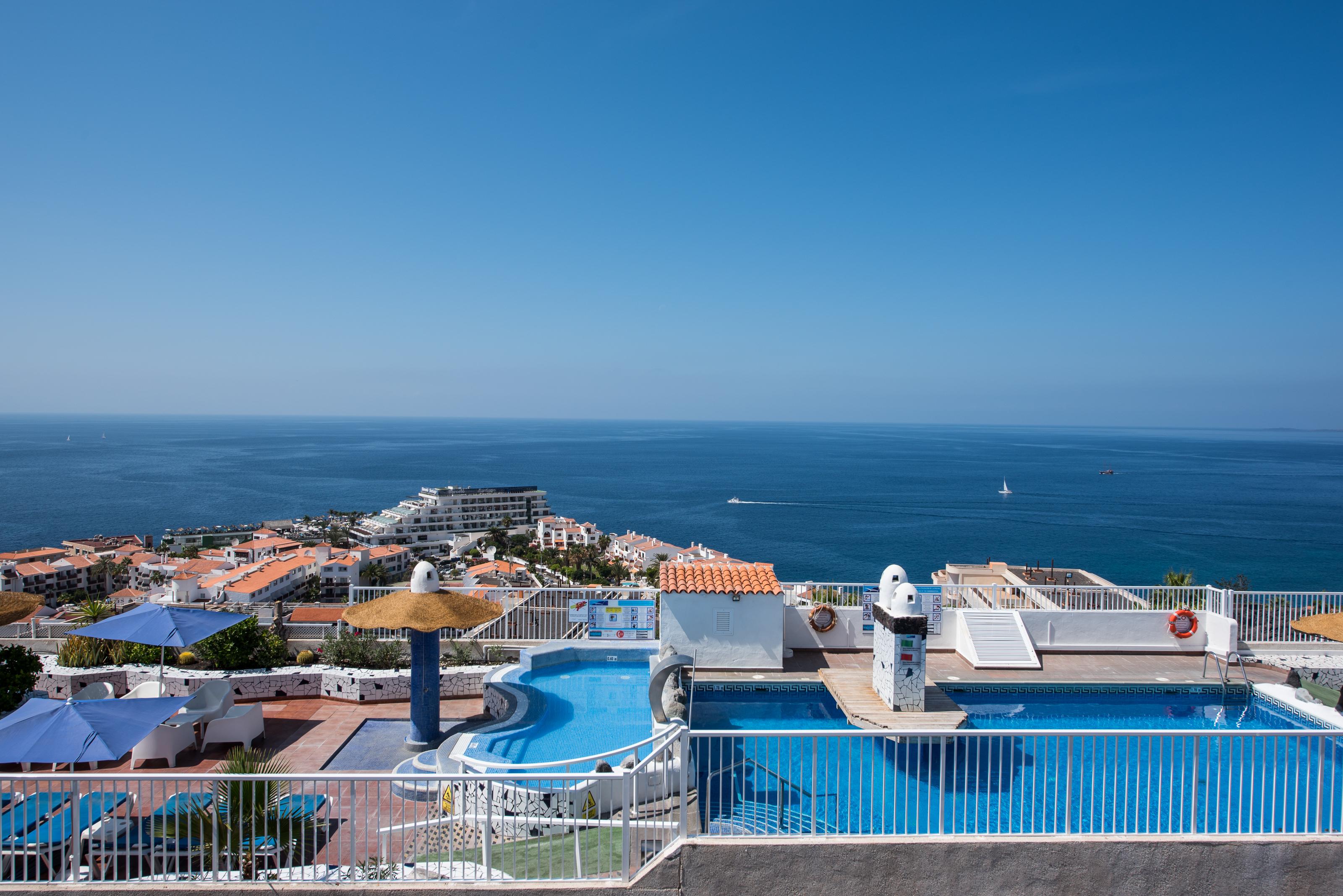 Aparthotel Vigilia Park à Puerto de Santiago  Extérieur photo