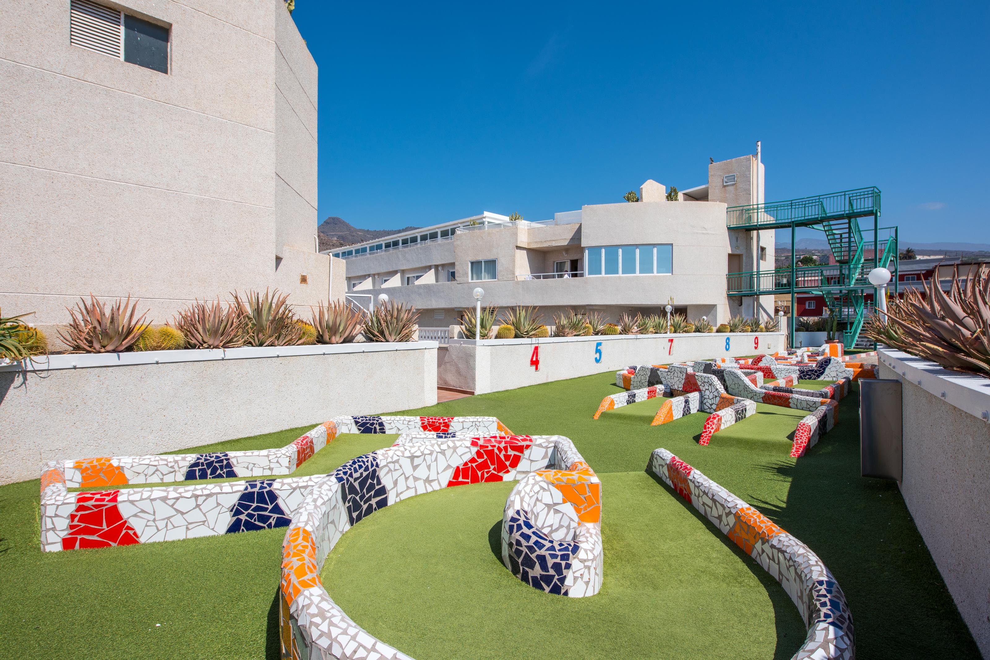 Aparthotel Vigilia Park à Puerto de Santiago  Extérieur photo