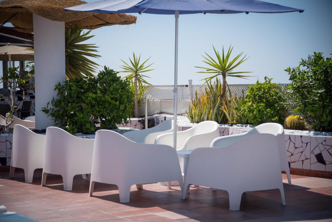 Aparthotel Vigilia Park à Puerto de Santiago  Extérieur photo